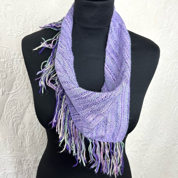 Triangular Woven Purple Scarf with Fringe - Picture 3 of 7